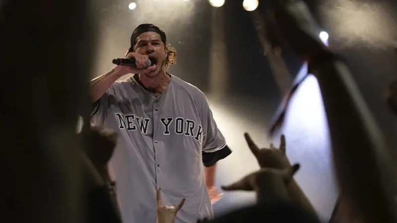 José Loreto queria viver Chorão havia oito anos, e ainda fez cinco testes para conseguir o papel