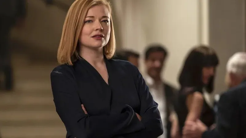 Sarah Snook estrela ”Os Pássaros” na HBO, e a nova versão vira um mistério policial no Alasca