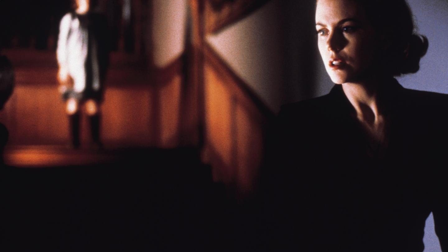 Nicole Kidman em “Os Outros”, um dos filmes da seleção de terror marcada por suspense e atmosfera.