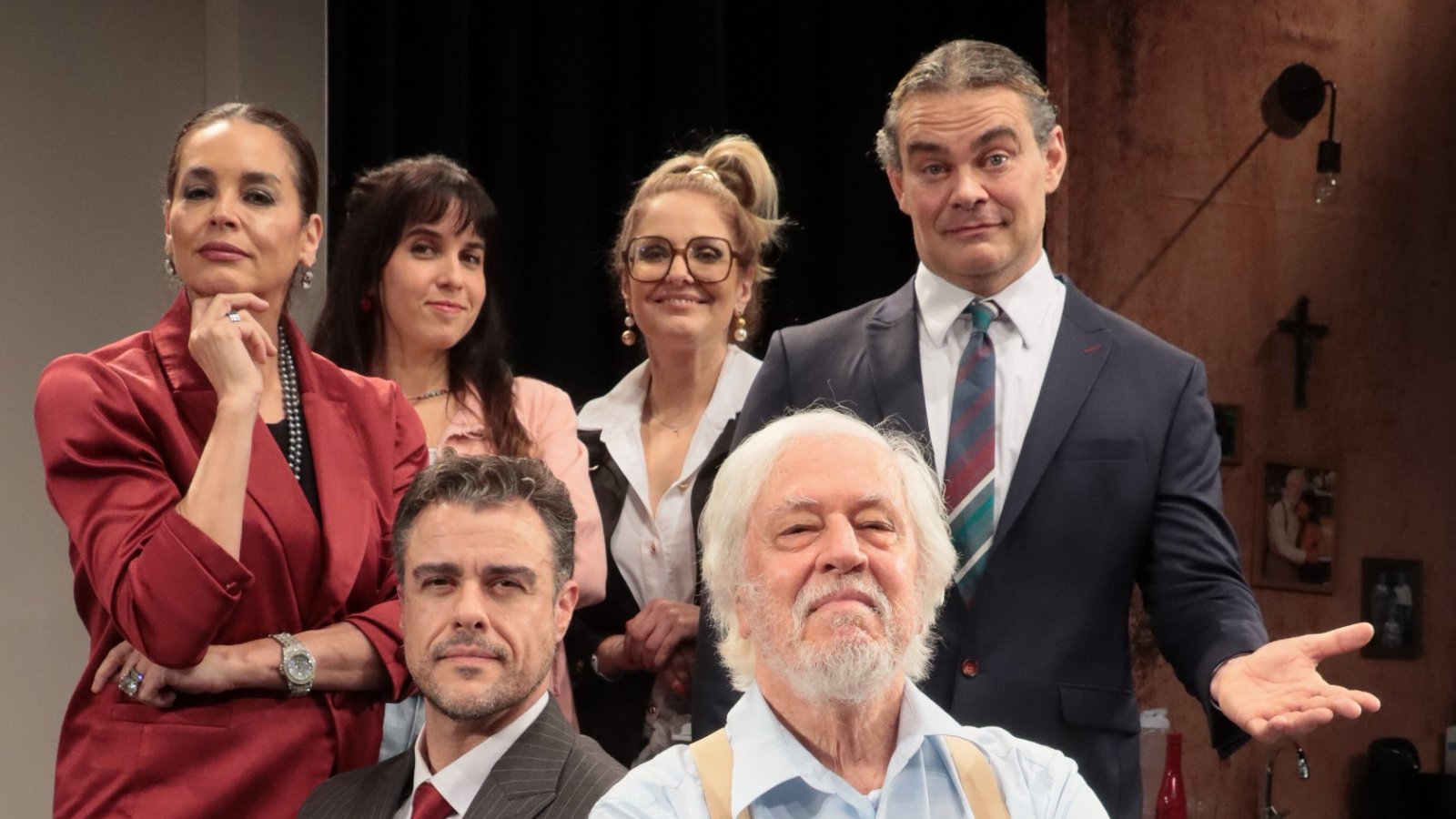 Ele viu o pai dirigir esta peça nos anos 80, e agora assina a remontagem